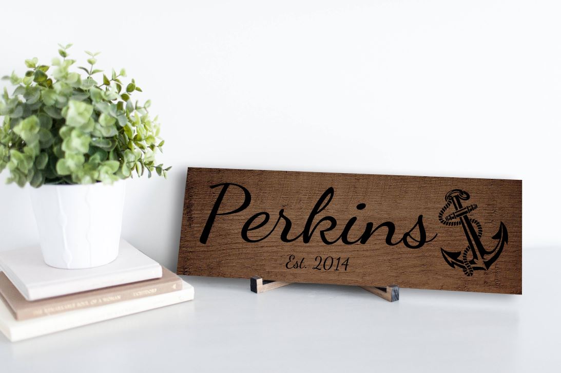 Family Name Sign With Anchor