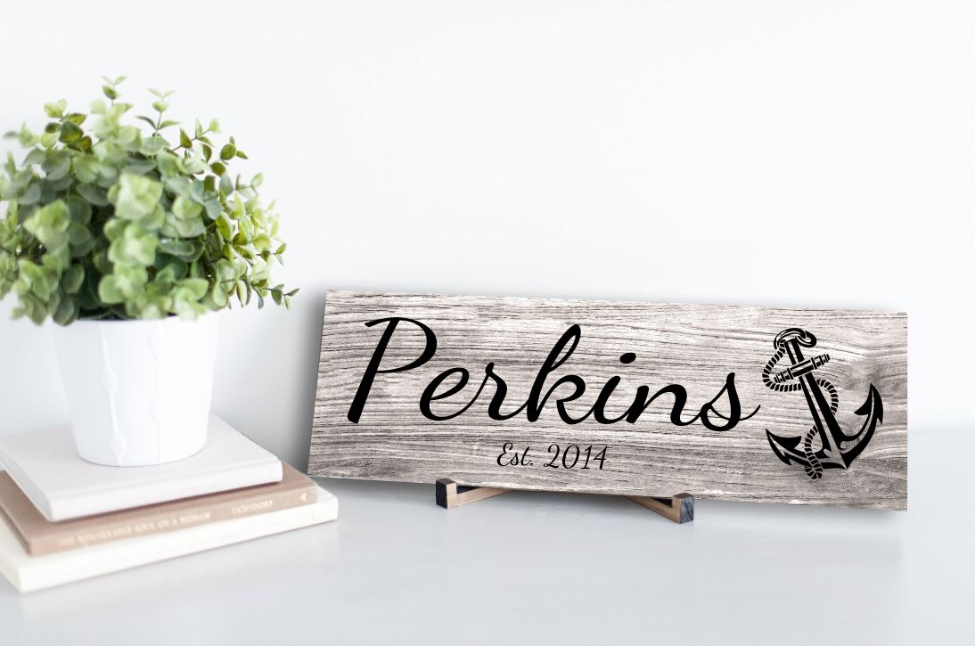 Family Name Sign With Anchor