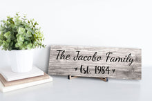 Load image into Gallery viewer, Personalized Family Name Sign
